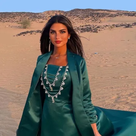 تصميم مميز من سارة التويم  ارتدته المؤثرة وخبيرة التجميل شروق أيمن - الصورة من صفحة المصممة على انستغرام