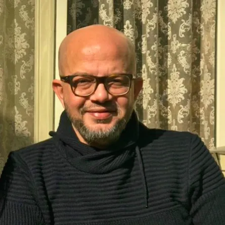 عمر طاهر- الصورة من حسابه الخاص على 