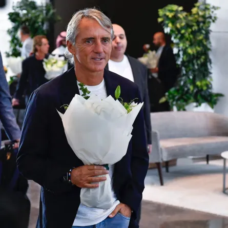 مدرب المنتخب السعودي روبرتو مانشيني