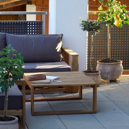 جانب من الشرفة المنزلية