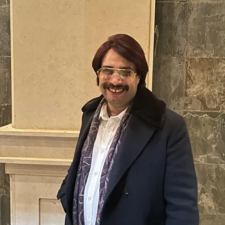 حاتم صلاح- الصورة من حسابه على إنستغرام