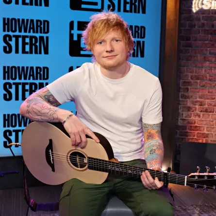 إد شيران (Ed Sheeran). مصدر الصورة: Cindy Ord/Getty Images for SiriusXM/AFP
