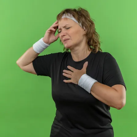 أسباب متلازمة تسارع معدل ضربات القلب الموضعي (المصدر: Freepik)