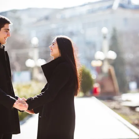 تكوين علاقة صحية خلال فترة الخطوبة مهما كانت الصعاب والتحديات كبيرة