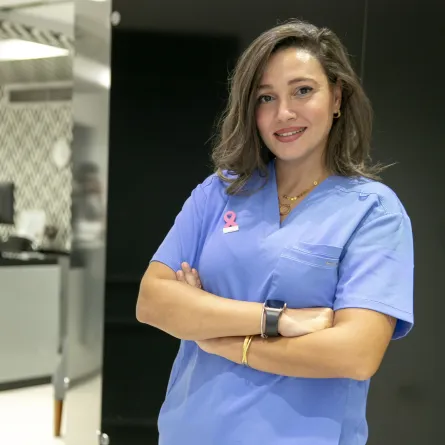 د. هدى عزت استشاري جراحات الثدي التجميلية -تصوير منى مجدي