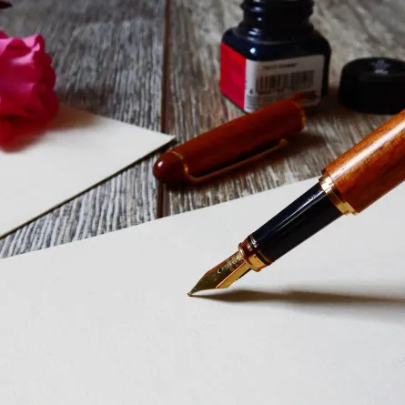 قصائد النثر وقصائد الشعر الموزون