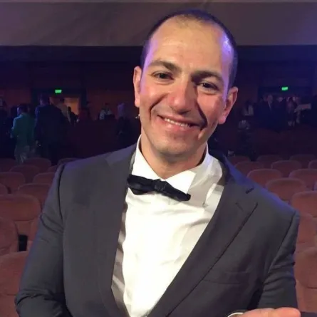 المؤلف صلاح الجهيني- الصورة من صفحته على فيسبوك