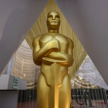 جائزة الأوسكار Oscar statue (مصدر الصورة: AFP / Eric BARADAT)