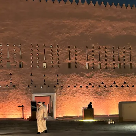 جانب من  فعاليات "ملتقى العمارة التقليدية" في حي الطريف التاريخي بمنطقة الدرعية