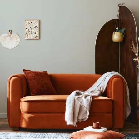 طاولة جانبية