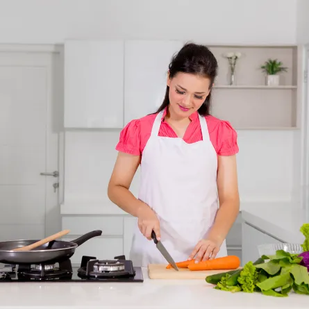 هذا العنصر في مطبخك قد يسبب سرطان الغدة الدرقية - الصورة من Shutterstock 