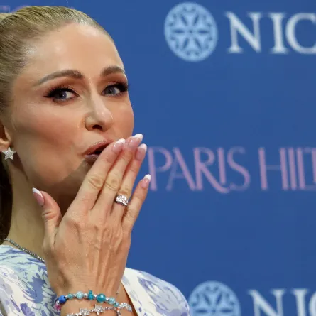 باريس هيلتون Paris Hilton (مصدر الصورة : ULISES RUIZ / AFP)