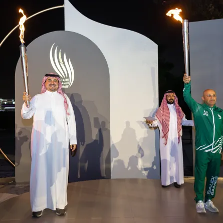 انطلاق مسيرة شعلة دورة الألعاب السعودية 2023 في نسختها الثانية - الصورة من حساب اللجنة الأولمبية والبارالمبية السعودية على منصة إكس