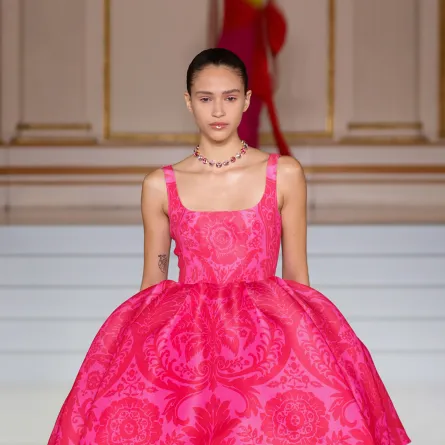 فستان من ماركة Carolina Herrera - الصورة من Launchmetrics/Spotlight ©