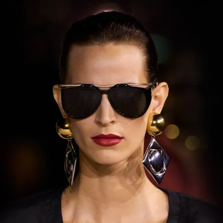 نظارة من ماركة Saint Laurent - الصورة من Launchmetrics/Spotlight ©