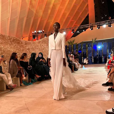 أسبوع الأزياء في الرياض، عرض المصممة هنيدة الصيرفي، تصوير عبير بو حمدان