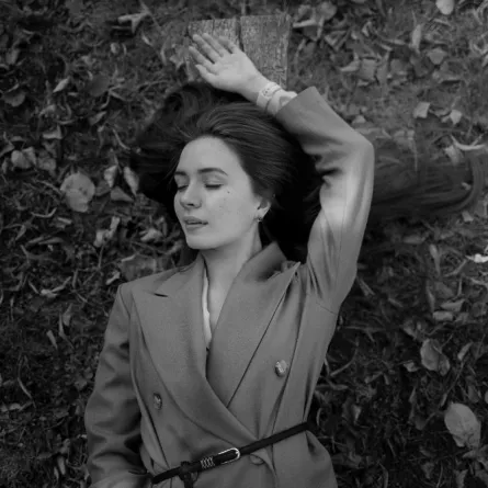 تفسير حلم السقوط من مكان مرتفع