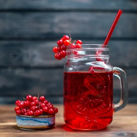 صورة لعصير التوت البري