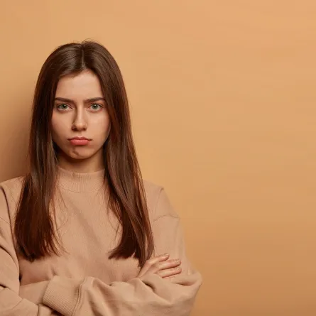 صورة لمراهقة 