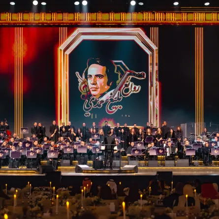 مسرح أبو بكر سالم في روائع بليغ حمدي  -الصورة من المركز الاعلامي للشركة المنظمة بنش مارك