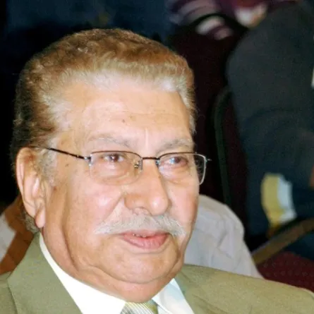 عثمان محمد علي - الصورة من حساب ابنته سلوى عثمان على الفيس بوك