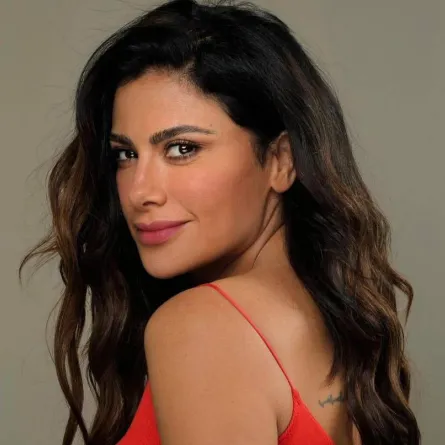 صبا مبارك _ الصورة من صفحتها الرسمية على الفيس بوك