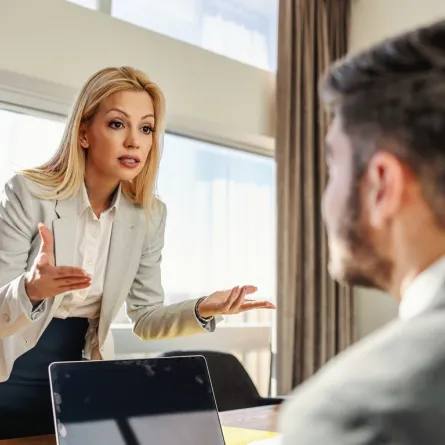 كيفية حلّ نزاعات العمل من دون تجاوز أصول اللياقة؟