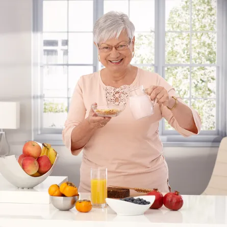 نظام غذائي للمسنّين: اعتني بغذائهم لتنعمي ببقائهم.. حسب اختصاصية تغذية (المصدر: Shutterstock)