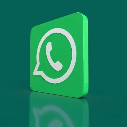 تطبيق الواتساب