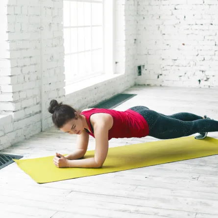 تمارين شد البطن - المصدر freepik