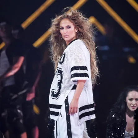 جينيفر لوبيز Jennifer Lopez (مصدر الصورة: KEVIN WINTER / GETTY IMAGES NORTH AMERICA / Getty Images via AFP)