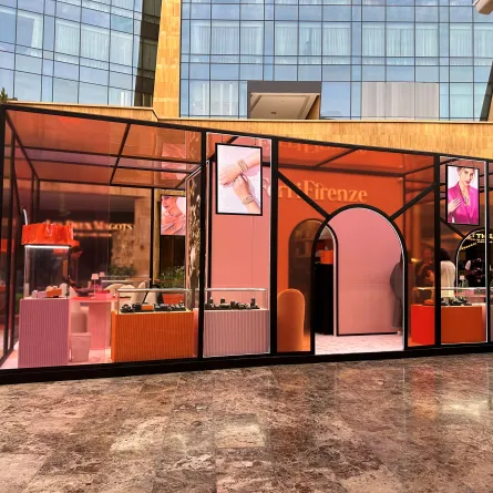 متجر فيري فيرنزي المؤقت في فيا رياض