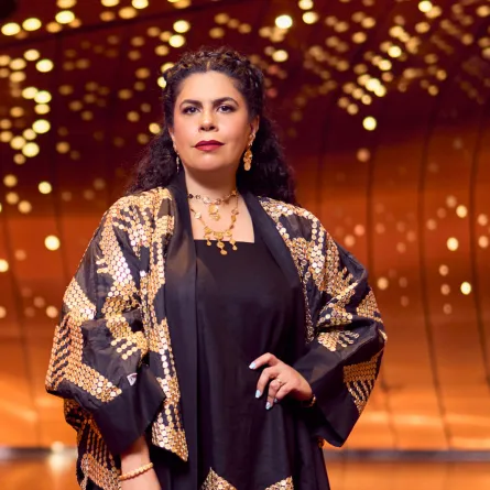 تُعد منال الضويان واحدة من أهم الفنانين المعاصرين السعوديين الذين يعملون على المستوى الدولي