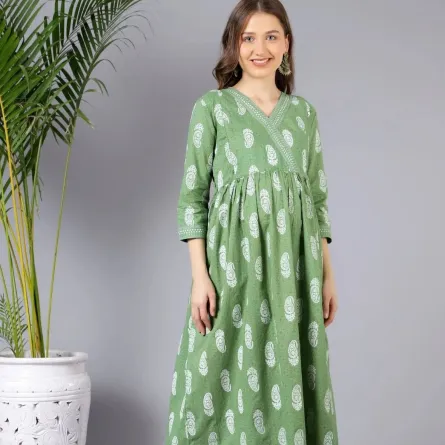 صورة حامل في الشهر الرابع