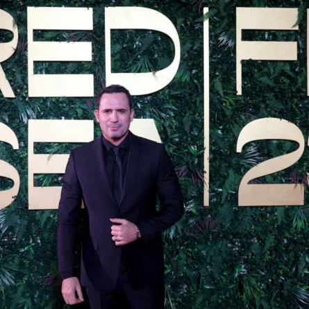 ظافر العابدين (Dhaffer L'Abidine). مصدر الصورة: PATRICK BAZ / Red Sea Film Festival / AFP