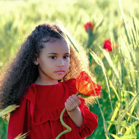 صورة لفتاة صغيرة