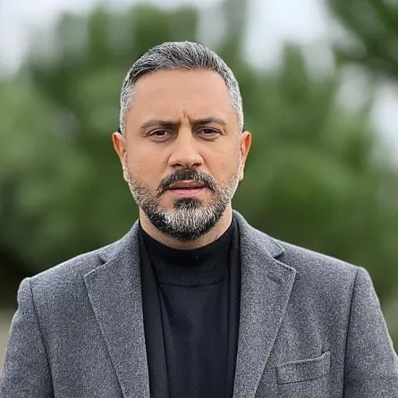 قيس الشيخ نجيب - الصورة من حسابه على انستغرام