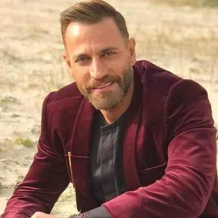 نيكولا معوض - صورة من صفحته الرسمية على إنستغرام