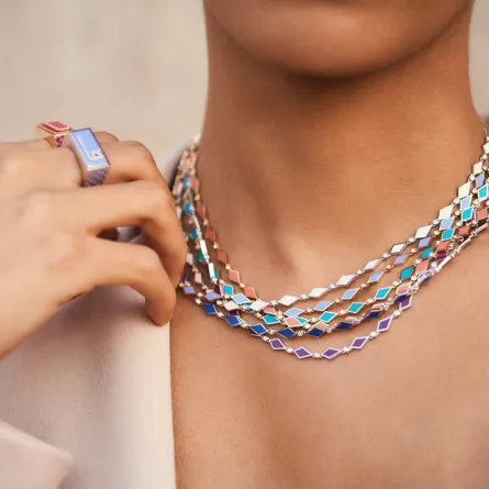 سلاسل مجموعة موزاييك من نورة شوقي