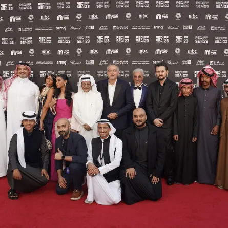 طاقم عمل فيلم "هجان" من العرض الخاص بمهرجان البحر الأحمر السينمائي- تصوير: عدنان مهدلي