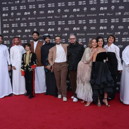 فريق عمل فيلم "أحلام العصر" - من تصوير محمد المانع