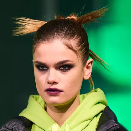 مكياج أرجواني لخريف 2023