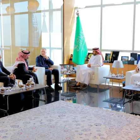 جانب من لقاء صندوق تنمية الموارد البشرية ووفد جامعة شيكاغو 