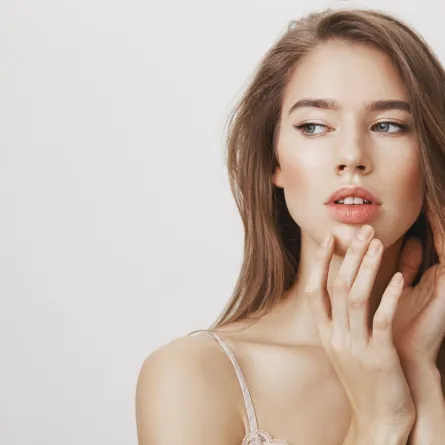  بشرة صحية لاستقبال 2024 