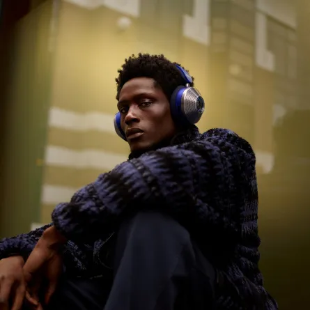 امنحوا أحبائكم الهدية الأجمل من أحدث ابتكارات العلامة في مجال تقنيات العناية بالشعر وتقنيات الصوت