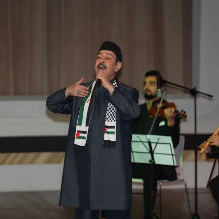 الفنان لطفي باشناق في أمسية بمكتبة محمد بن راشداختفاء باليوم العالمي للغة العربية 