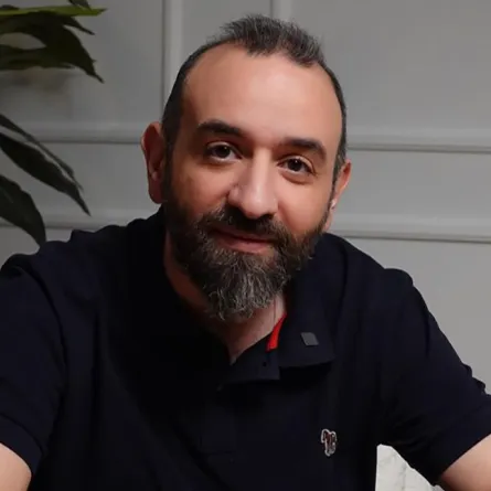  عمرو سلامة - الصورة من صفحته على انستغرام  