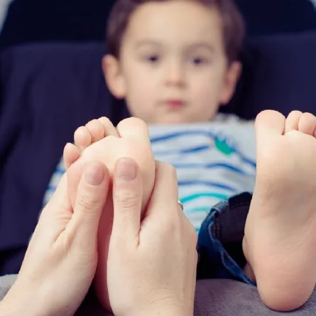صورة لقدم طفل