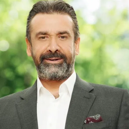 كريم عبد العزيز- الصورة من صفحته على الفيسبوك