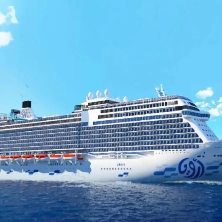 سفينة كروز السياحية